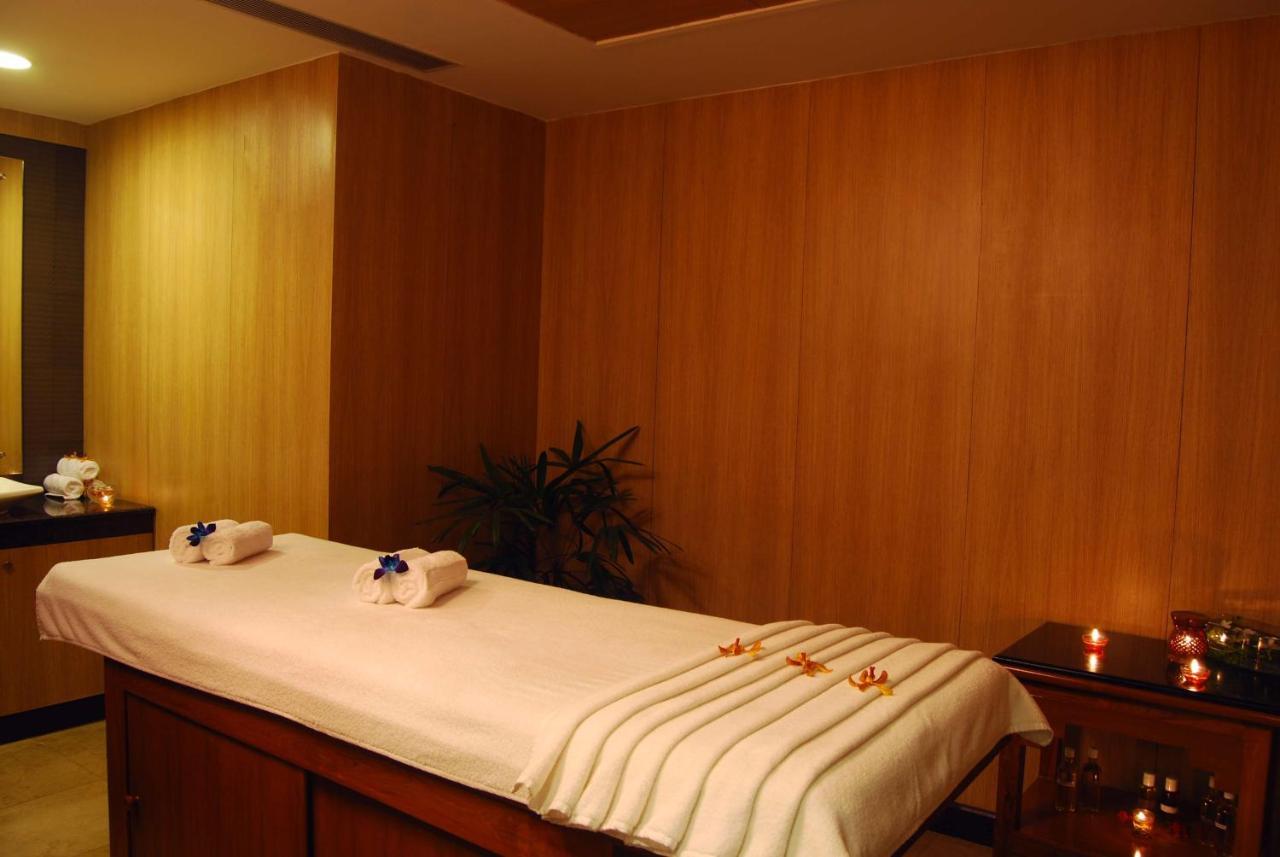 Country Inn & Suites By Radisson, Sahibabad Газиабад Екстериор снимка